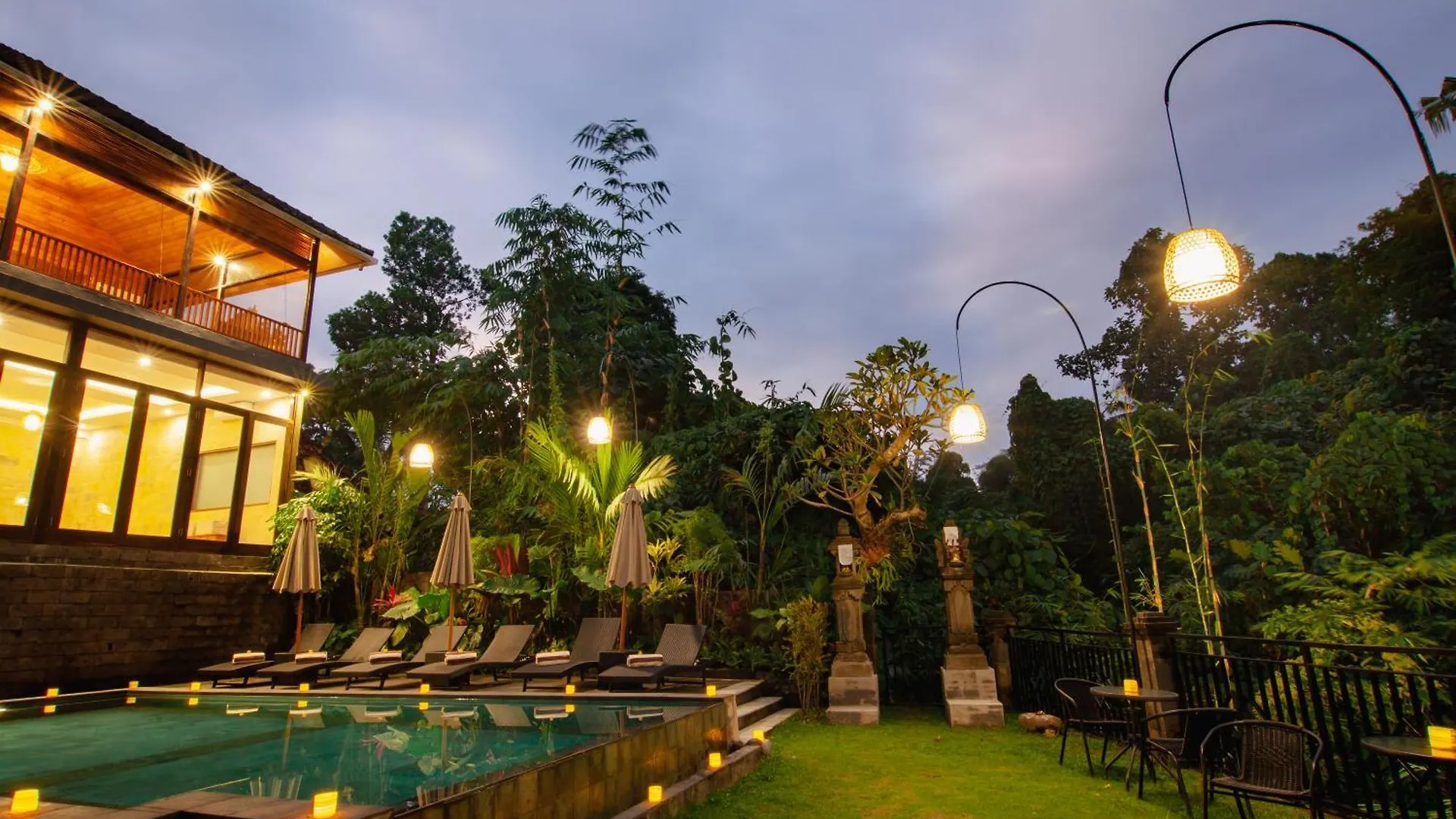 Ahamta Ubud By Prasi